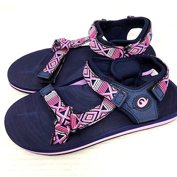 Purple & Black New Beach Sandals Adjustable Straps and Comfortable Size 8 - Picture 1 of 10